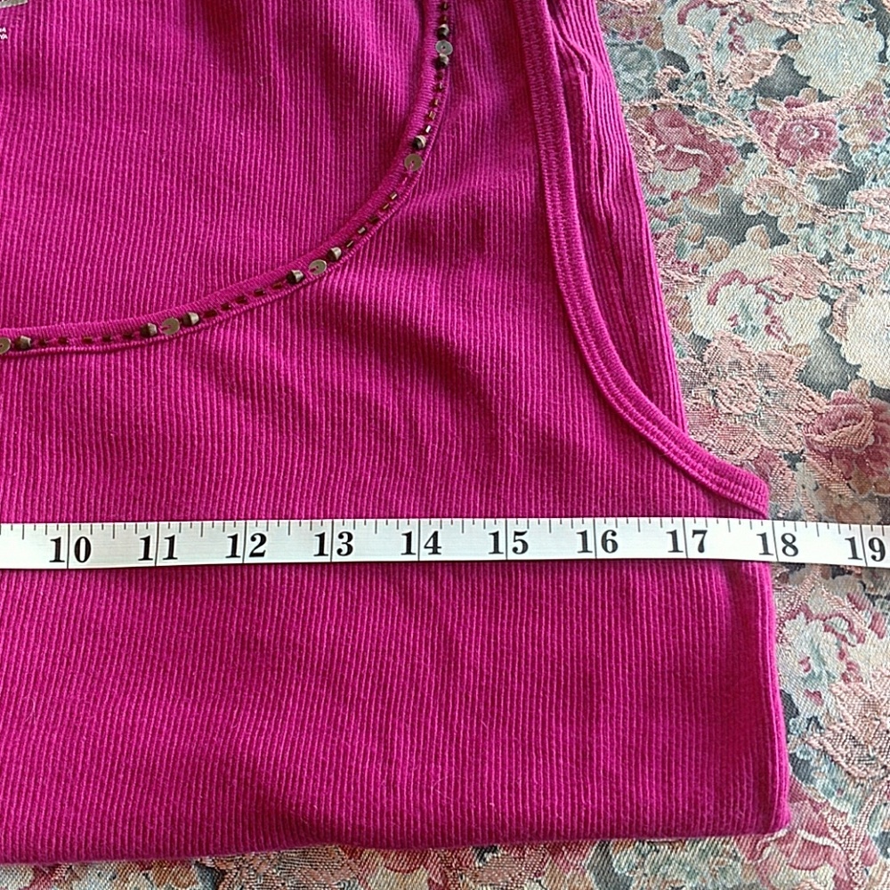 Gorgeous Raspberry Tank Top - Picture 6 of 7